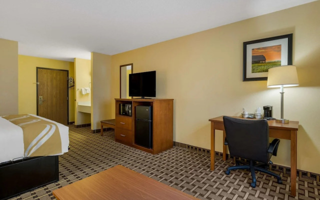 Ashland Inn & Suites