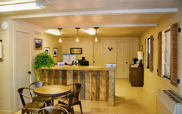 Pendaries Village Lodge