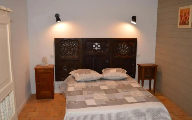 Gîte Saint-Nicolas-des-Motets, 3 pièces, 4 personnes - FR-1-381-145