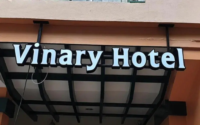 Vinary Hotel Бангкок