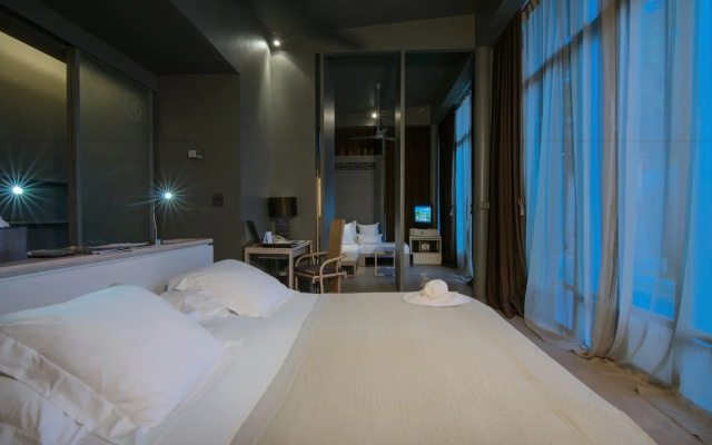 SALA Phuket Mai Khao Beach Resort