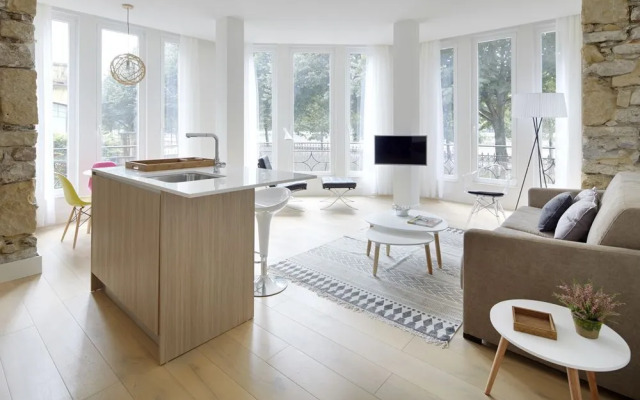 Beduria C Apartment by FeelFree Rentals
