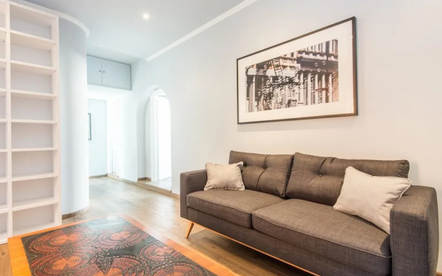 Barberini Enchanting Terrace Apartment