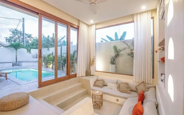 Luxury 4BR Villa With Private Pool in Canggu