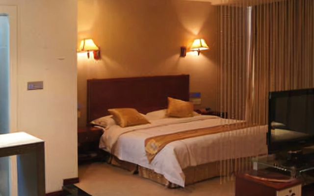 Everight International Liz Fortman Hotel