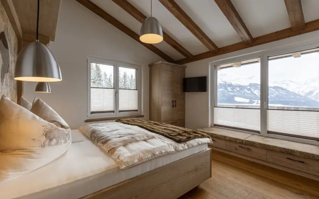 Penthouse Near Mittersill