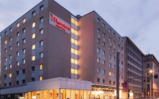 Отель Mercure Hotel Berlin City Германия, Берлин - отзывы, цены и фото номеров - забронировать отель Mercure Hotel Berlin City онлайн вид на фасад