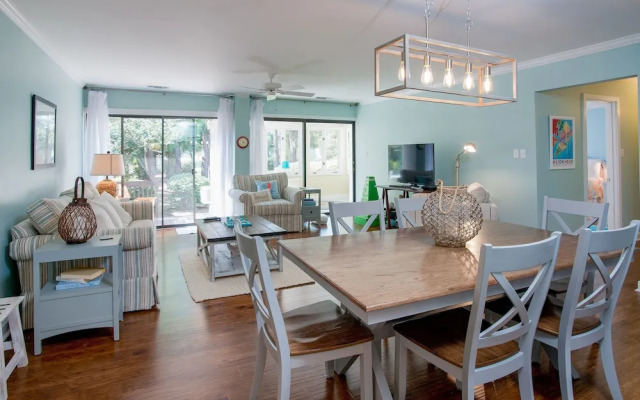17 Lawton #166 - 2 Br Villa