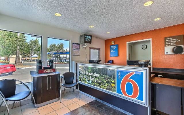 Motel 6 Pleasanton, CA