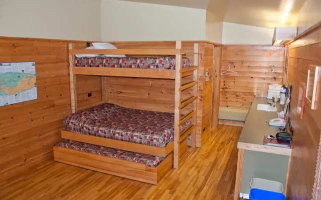 The Canadian Ecology Centre Cabins