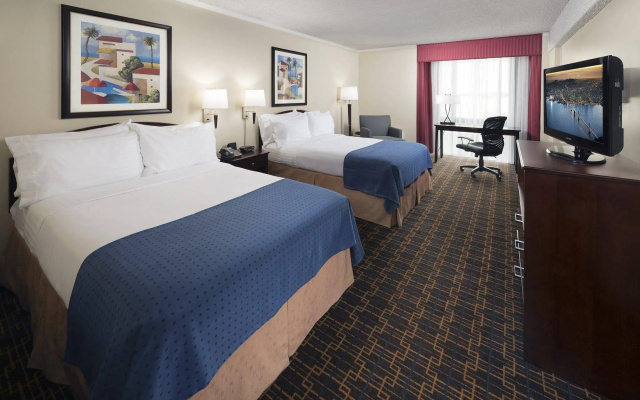Holiday Inn Fishermans Wharf
