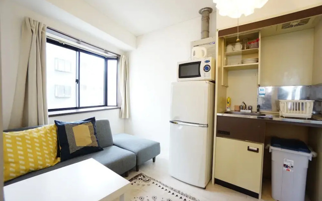 Terry's Apartment Namba I G04E