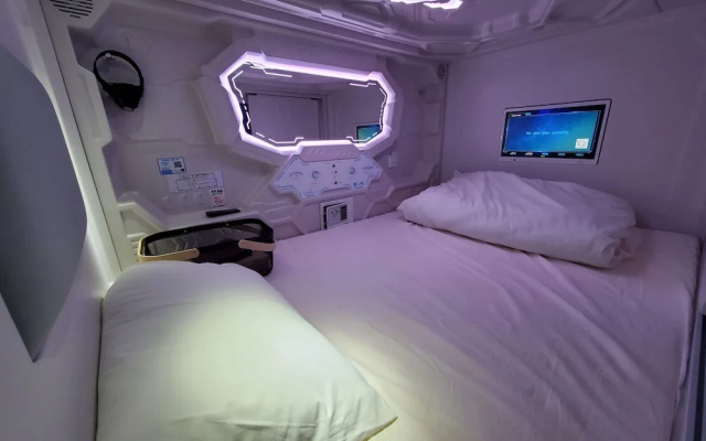 Hotel Galaxy Pod