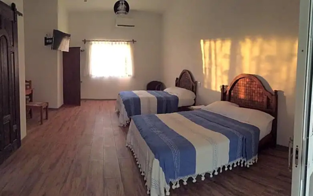 Hotel Bahía Paraíso