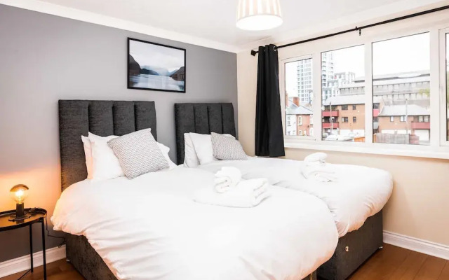 Luxury Central Two Bed Apartment