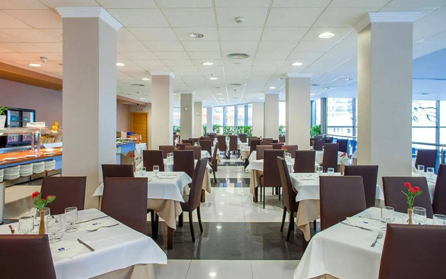 Отель RH Gijón
