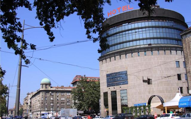 Design Hotel Mr President вид на фасад