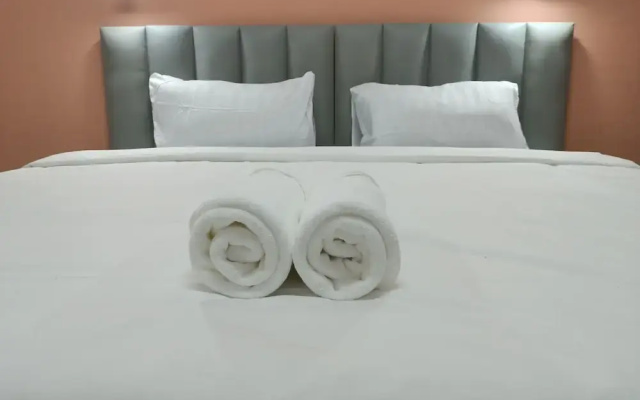 The Peachhotel