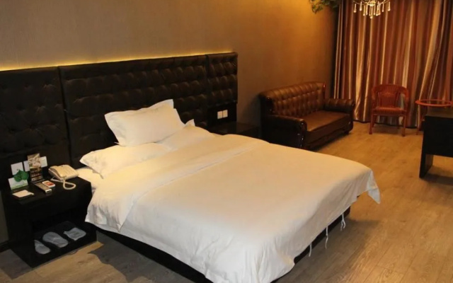 Shangqiu FX Hotel