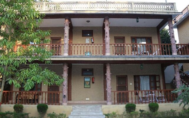 Отель Jungle Safari Lodge Непал, Саураха - отзывы, цены и фото номеров - забронировать отель Jungle Safari Lodge онлайн вид на фасад