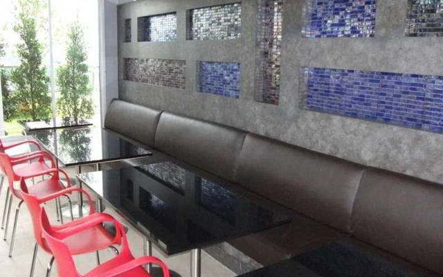 Sarasinee All Suites