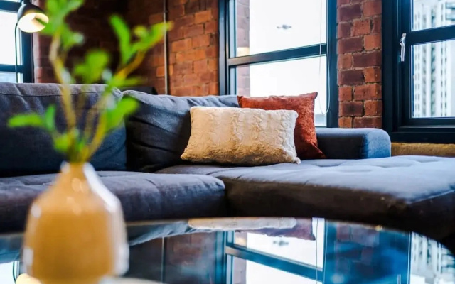 Modern 2-bed Flat in Central Leeds - Sleeps 6