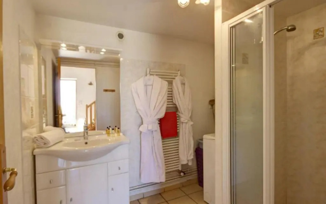 Gîte Les Salles, 3 pièces, 4 personnes - FR-1-496-66