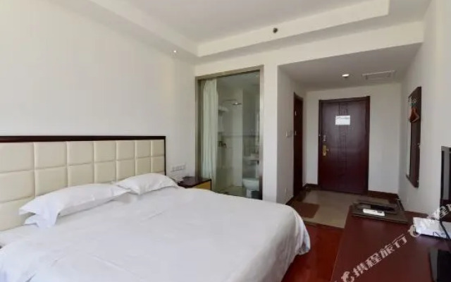 泰安田雨润华商务酒店