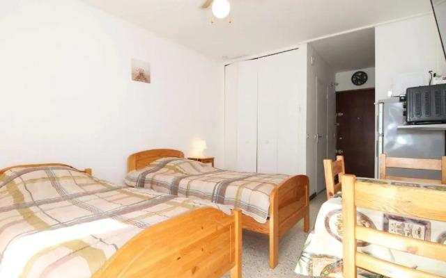 Appartement Balaruc-les-Bains, 1 pièce, 2 personnes - FR-1-553-121