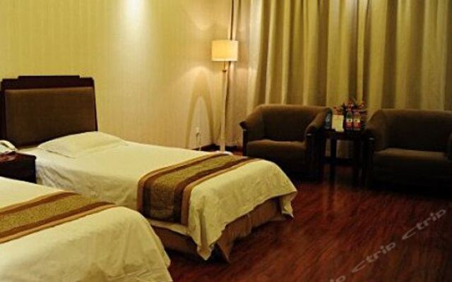 Отель Xianyang Terminal 2 Hotel Китай, Сяньян - отзывы, цены и фото номеров - забронировать отель Xianyang Terminal 2 Hotel онлайн комната для гостей