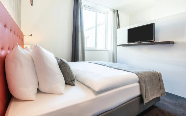 Garner Hotel Berlin - Mitte by IHG