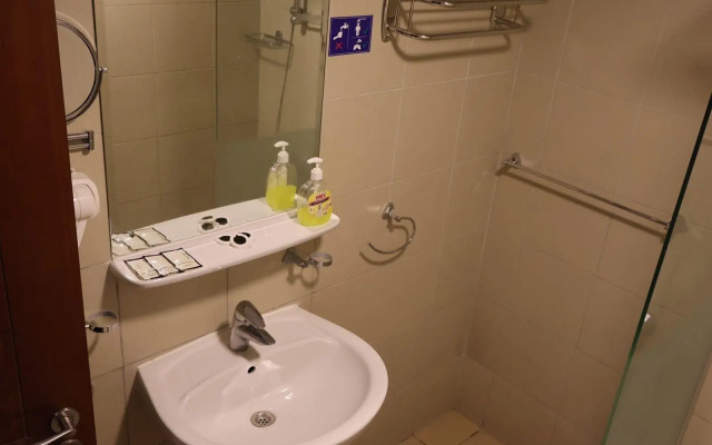 Grand Zowar Hotel