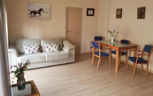 Calle de Dona Dolsa n6, 2Dcha