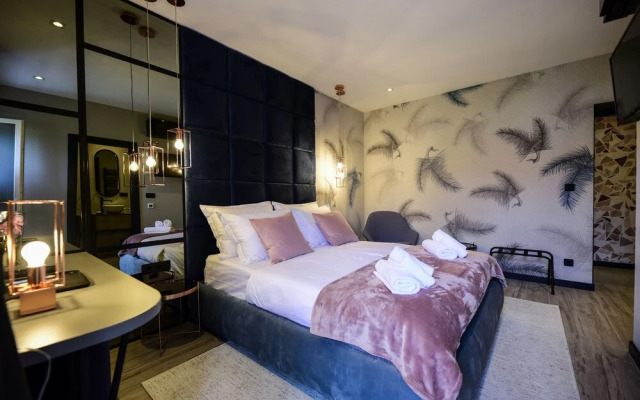 The Lion Rooms
