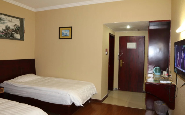 Wuyishan City Chun Hui Traders Hotel