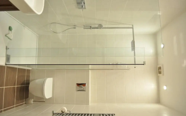 Central 1 Bedroom Flat in Farringdon