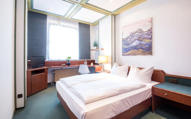 Best Living Hotel Arotel