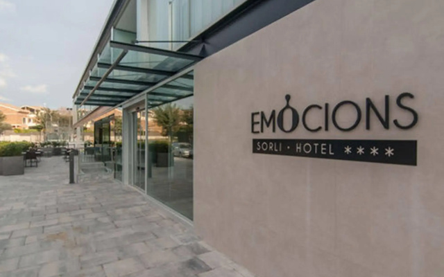 catalogImage