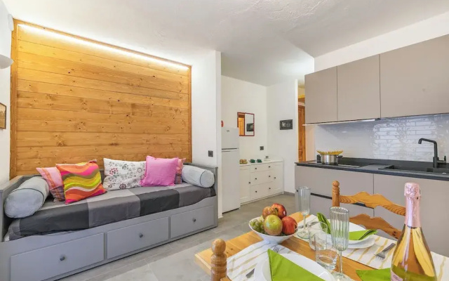 Rochebrune Apartments