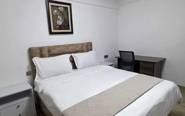 Marina Bay Suites