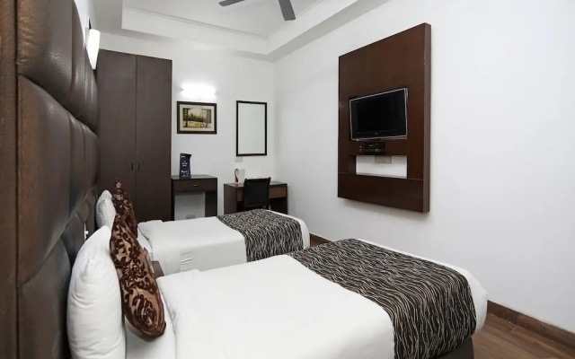 Fabhotel Cameron