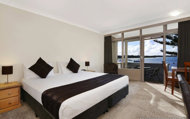 Comfort Resort Waters Edge