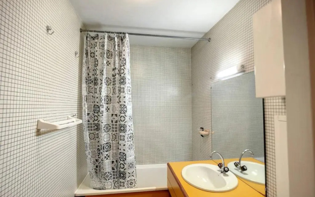 Appartement Les Menuires, 1 pièce, 3 personnes - FR-1-178-40