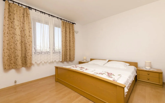 Apartment Zdravka
