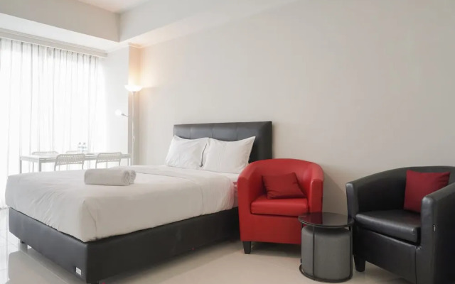 Comfort and Homey Studio at Green Sedayu Apartment