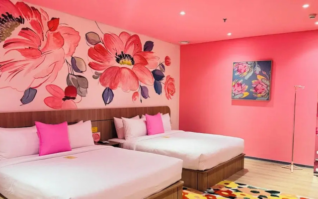 Yellow Bee Resort Cililitan