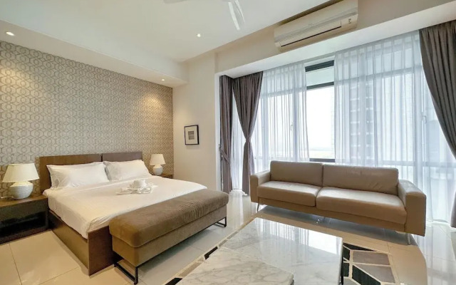Grand Medini Residence by Stayrene