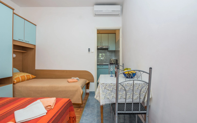 Vir Island Apartments Basic
