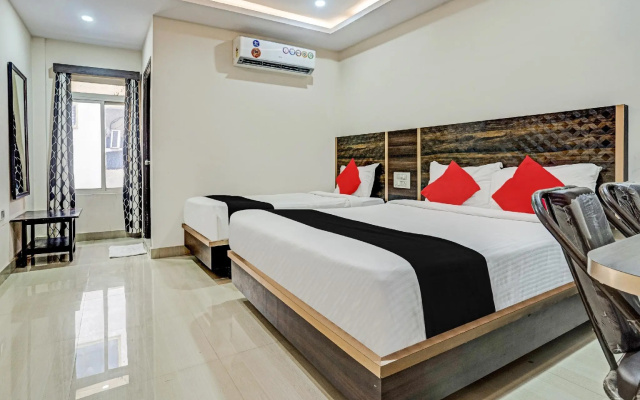 CAPITAL O75502 Hotel Asian International