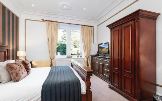 Bron Eifion Country House Hotel